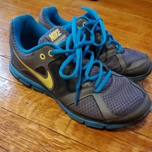 Nike Lunar Forever 2 Sneakers